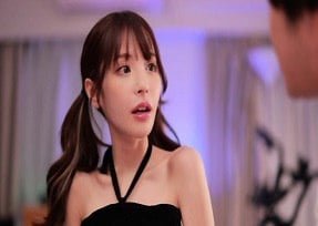O novo filme gay de Kana Momonogi acaba de lançar