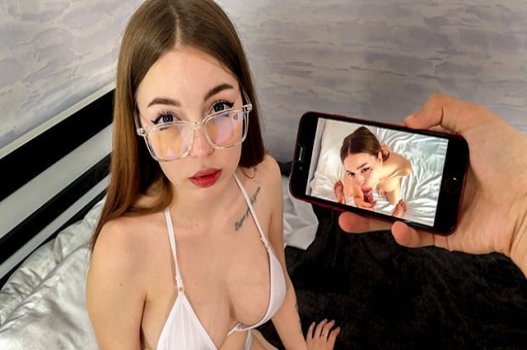 Por causa da avelã, eu estava apertado no seu pornô
